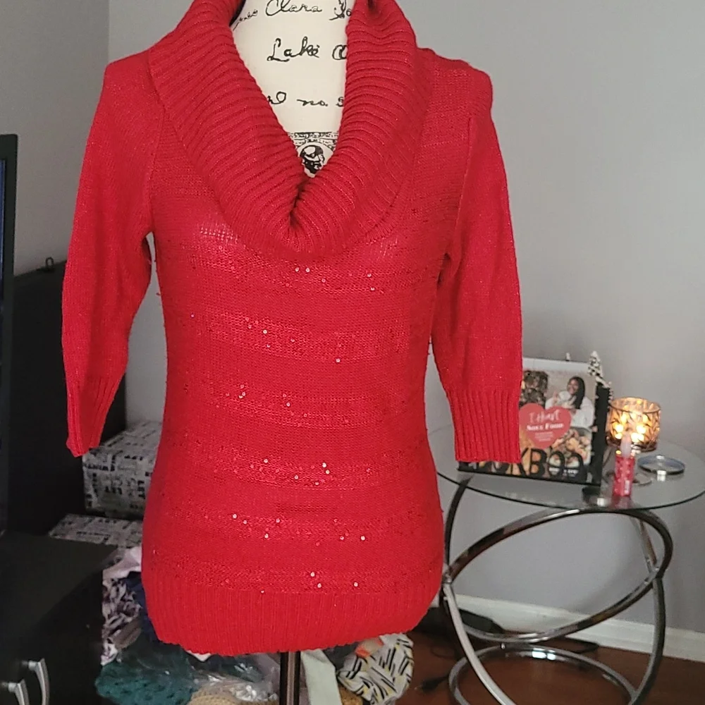 By & By Red XL Metallic quarter sleeve sweater - Picture 1 of 5